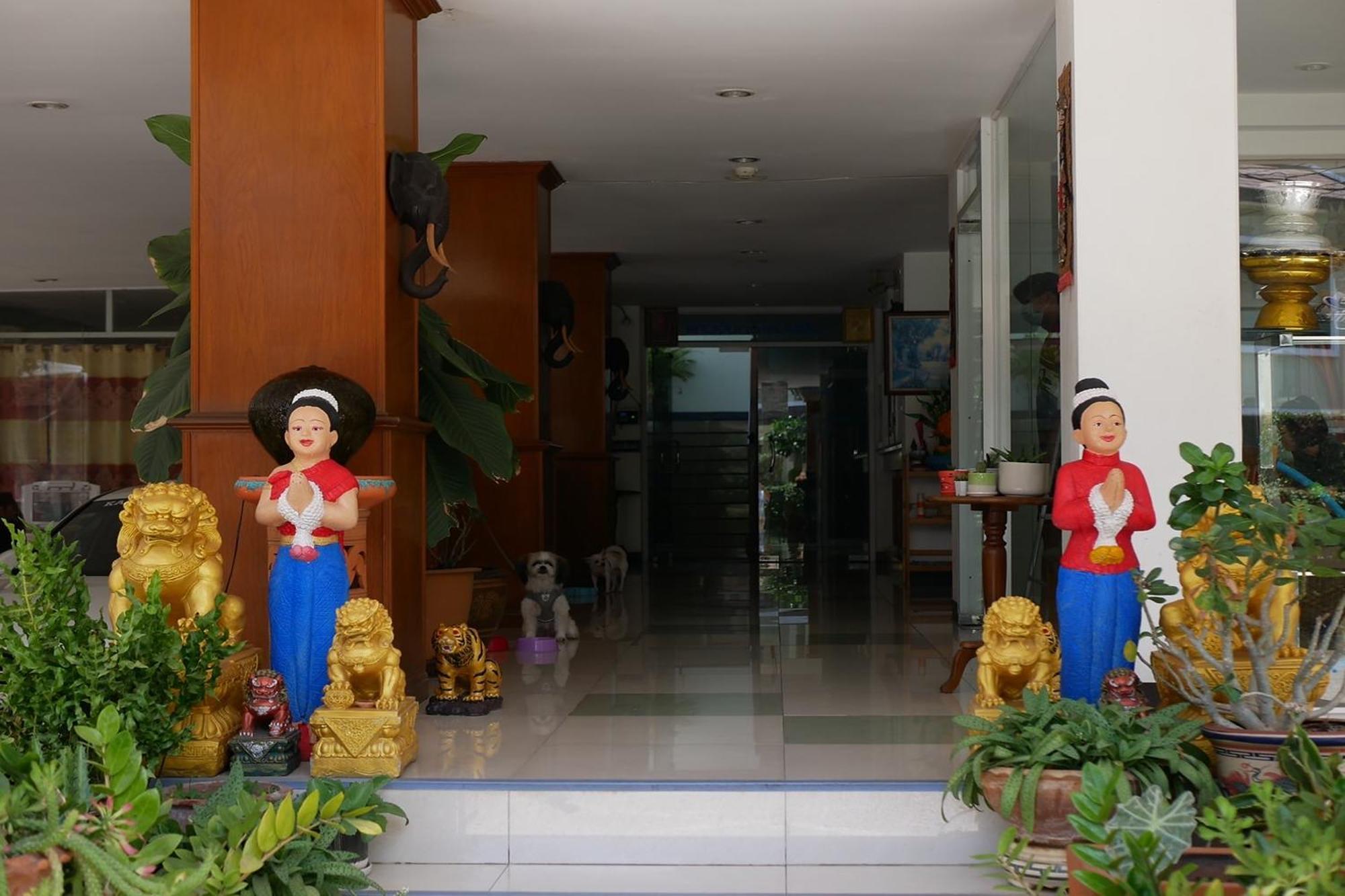 Kaewchantra Mansion Τσιάνγκ Μάι Εξωτερικό φωτογραφία